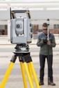 trimble-s7-total-station-jobsite-prism-rod