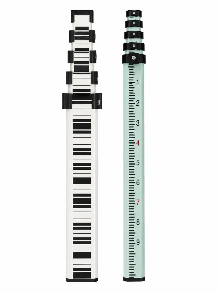 Staff - Levelling telescopic rod TD25, 16ft, 5/1m, code and ft-graduation